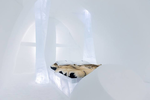 cubebreaker:  Now entering its 25th year, this year’s edition of Sweden’s ‘Icehotel’ is its most creative yet.