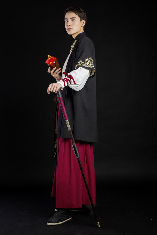 changan-moon:Traditional Chinese hanfu for man by 重回汉唐