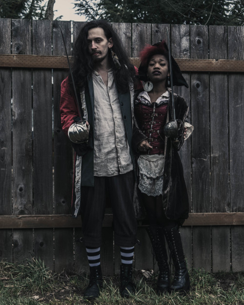 sepp-graywolf: Ship it like a pirate.@jaseminedenise