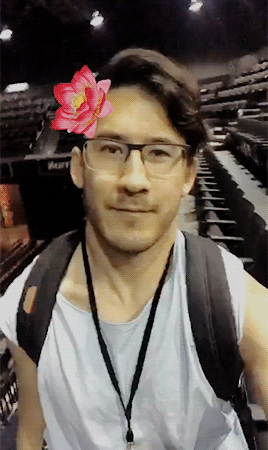 markired:  flower boy! 