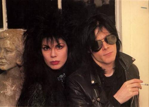 theblogginggoth:A stone-faced bastard - and Andrew Eldritch and Patricia Morrison of the Sisters of 