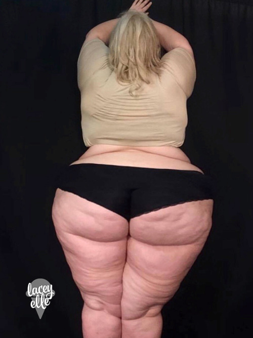 Porn laceyyyelle:  Future Fatssss photos