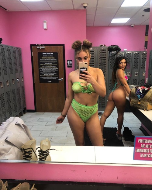 stripper-locker-room:  https://www.instagram.com/indie_night_/ adult photos