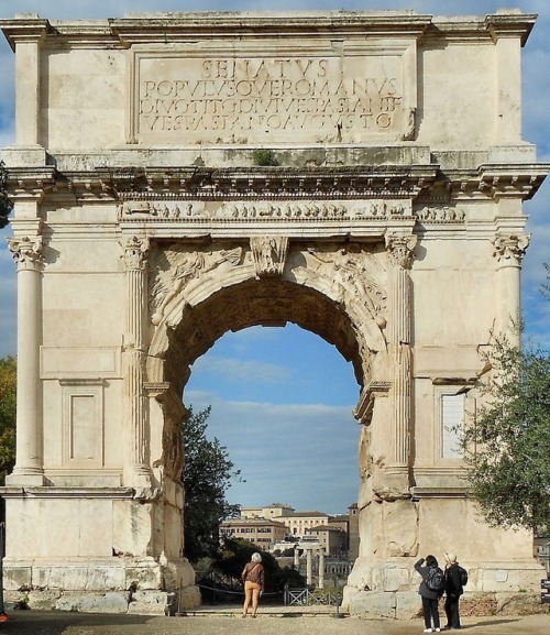 malemalefica:The arch of Tito Honorary arch, located on the Via Sacra, just southeast of the Forum, 