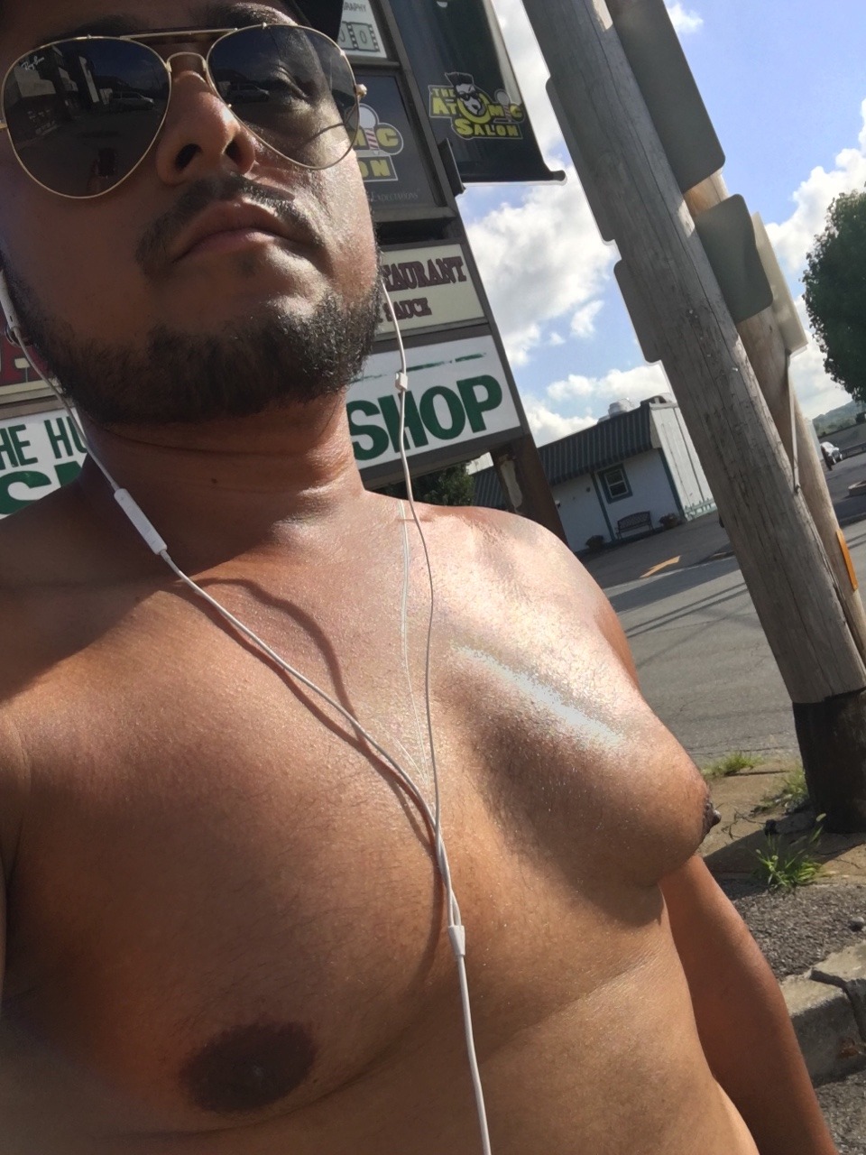 blowurmind3009:  Walked by the mall and a few stores, traffic was running. A few stared at me and my dark chest on the sun, passed by the buss stop. I walked on the street @shirtlesshotasfuck 👅👅👅  Nipple pride 🏳️‍🌈