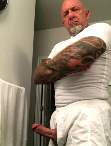 deadliza:  Mr. Clean likes it dirty