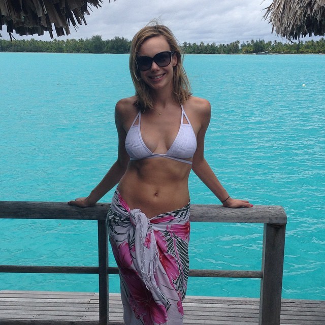 Amanda walsh bikini