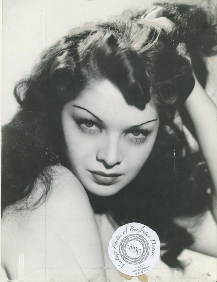 heavyspray:  scarletdarlings:  Zorita  My favorite women ever both have names that