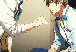 sejuurous:  makoharu + touch 