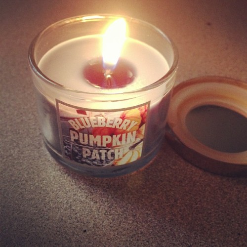 fatbodypolitics:geothebio:cappinfishbonez:geothebio:this candle smells so good omfgIsn’t that the na