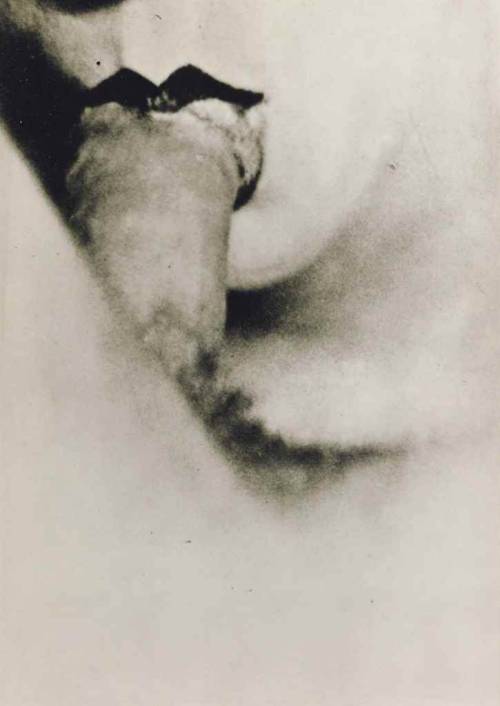 Porn photo dorotalubtamta:  Man Ray