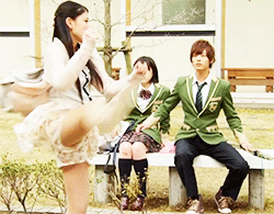prgirlsrock:  Amy is officially awesome!  Ian’s “Oh My”!  so badass, her kicks could be 3 feel away from the person’s face and still connect