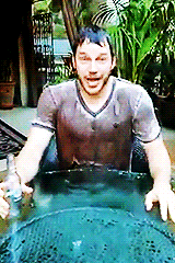 sirscottmccallmoved-blog:  Hi, I’m Chris Pratt. I’ve been challenged by Bob Iger and Vincent D’Onofrio to do the ALS Ice Bucket Challenge. Gentlemen, I accept your challenge. Uh, now, that’s twice I’ve been challenged, so I’m gonna do it slightly