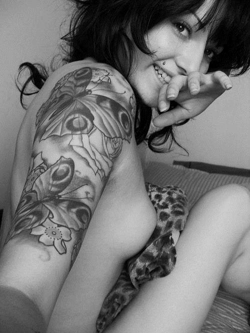 XXX Girls With Tattoos photo