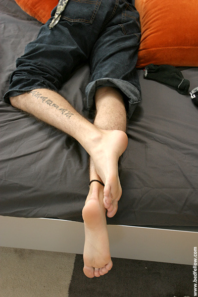 barefootbro22:  prmalefootluvr77:  Chance  Boing