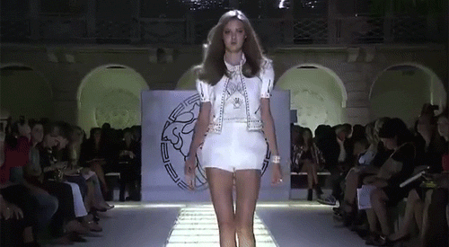 ohmywixson:  Lindsey Wixson opening Versace S/S 2012