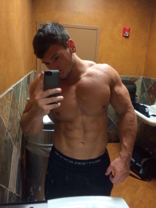 lockershots:  Give your favorite muscle a workout at lockershots.tumblr.com tankwank:  😎👬🐾Tank Wank  