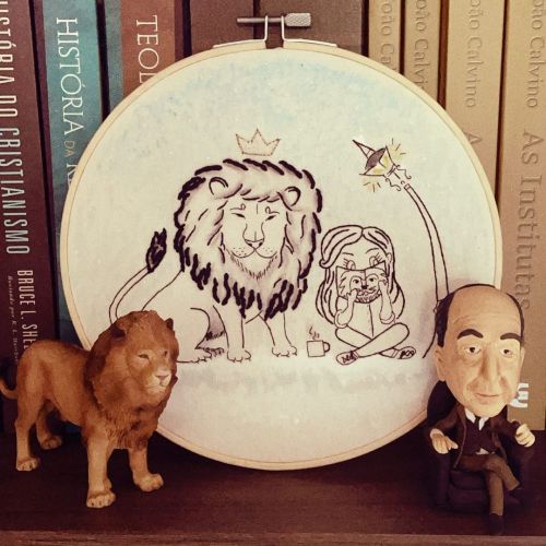 Narnia Cross-Stitching by be.srodriguesArtwork found here.