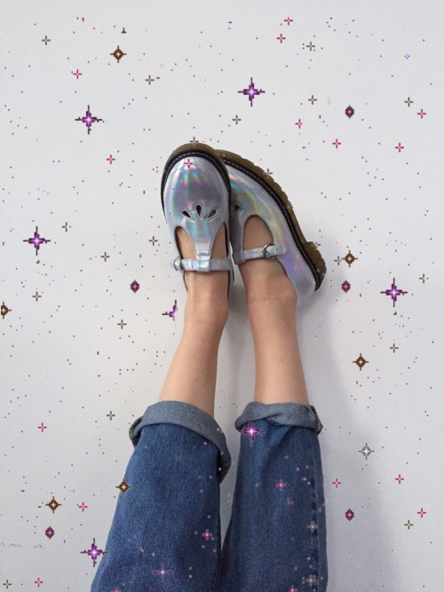 avocadocupcakes:  galaxy shoes!!!!!!!!!!!!!!!!!!!