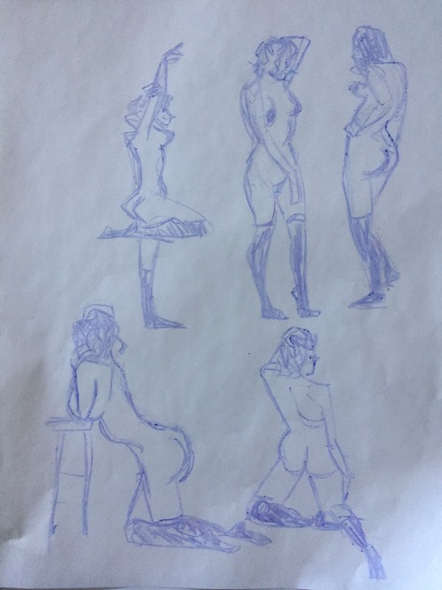 Lunchtime figure drawing today. Did some 2 minutes in crayon at the end and the rest were 3-5 min po