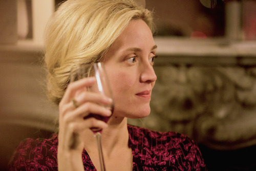 Evelyne Brochu in Thanksgiving