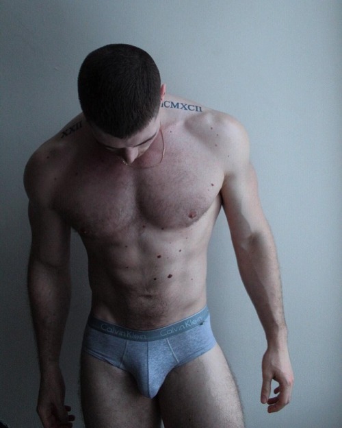 helmut43:  Charles Auclair  Damnnnnn