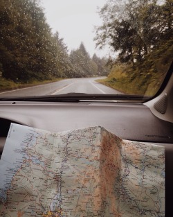 theghostgirls:  Road trips down the 101 