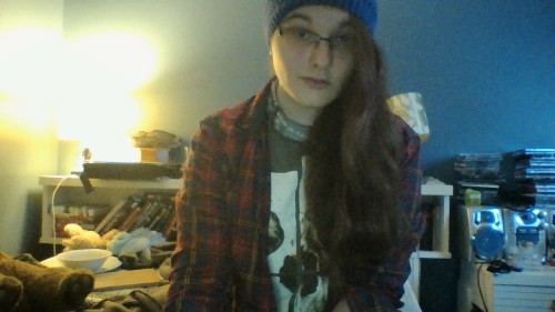 sometransgal:  Evidence that clothing isnt and shouldnt be gendered.(also i look hella good in my old clothes)