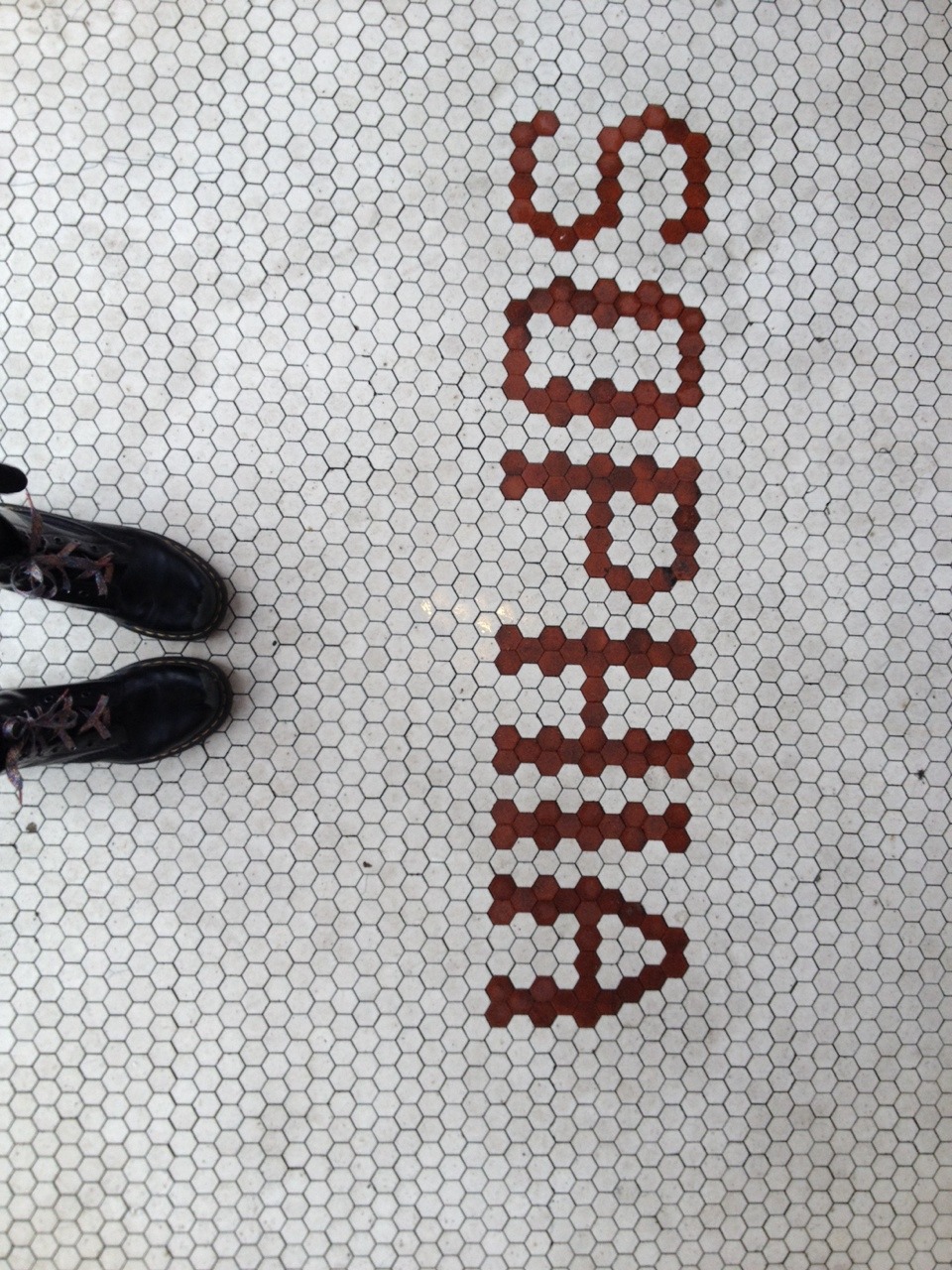 ghostiegrrl:  Adventures of Spencer’s feet
