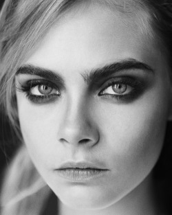 blumenlos:  cara delevingne | Tumblr on We Heart It - http://weheartit.com/entry/65672265/via/eight_lettes_three_words Hearted from: http://scrumdiddlyumptiousthoughts.tumblr.com/post/53664263372 