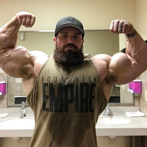 drwannabebigger:  Seth Feroce  Love this dude
