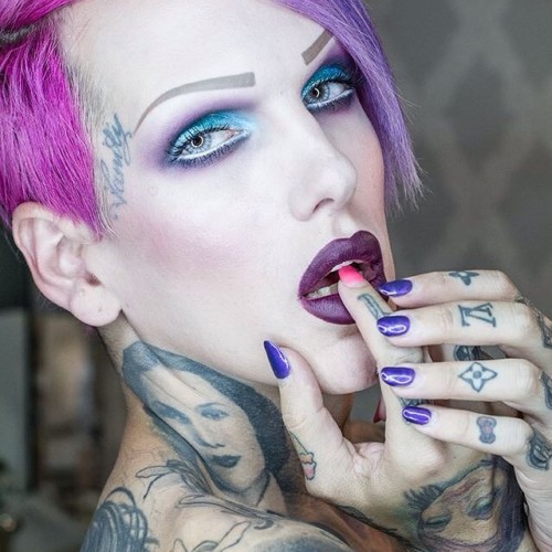 jeffreemania: Photo By Devin Mitchell