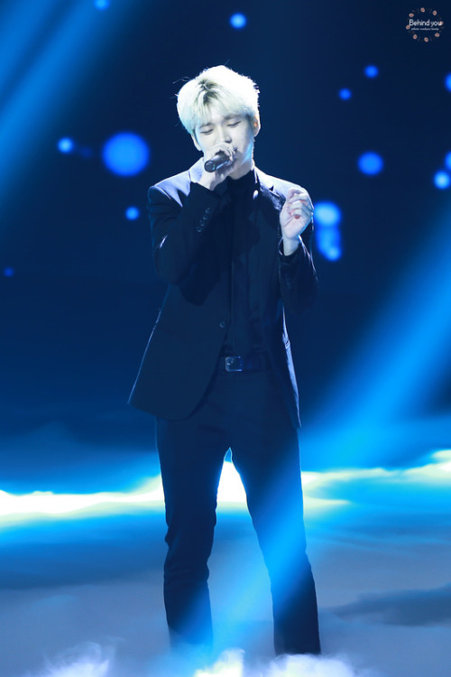 woohyunbiased:  151205 iQIYI All Star Carnival in Beijing © Behind You Do not edit, crop, or remove the watermark. 