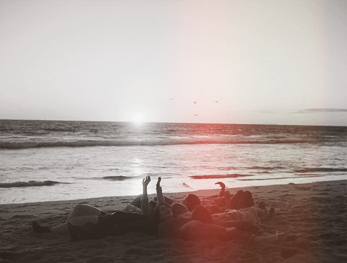 longlivethegirlinthedress:  Happy, free, confused, lonely. 