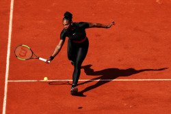 gymnasticians:  Serena Williams defeats 