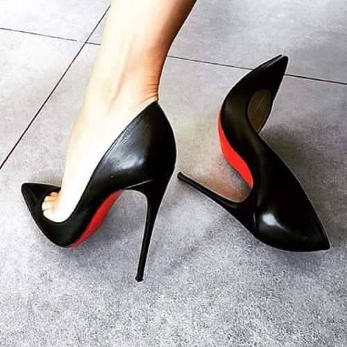 heelswhore:  g1–nca-h:  If I could be your shoes this is what you be wearing  😍😍😍❤❤❤