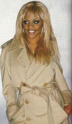 lilkimuk:  Rare: Lil’ Kim (Essence Magazine