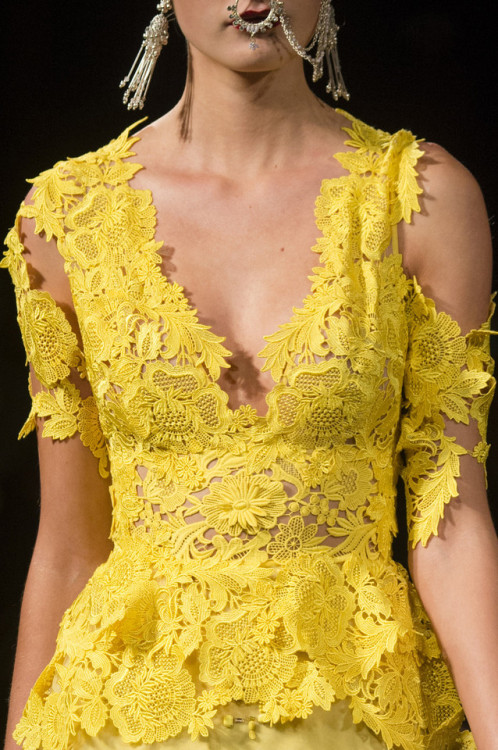 What the Lady of House Beesbury would wear, Naeem Khan