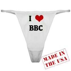whitegirlknowsherplace:  :)  I love these panties!!!