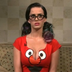 Free-Celebrity-Porn:  Katy Perry And Her Amazing Boobs!