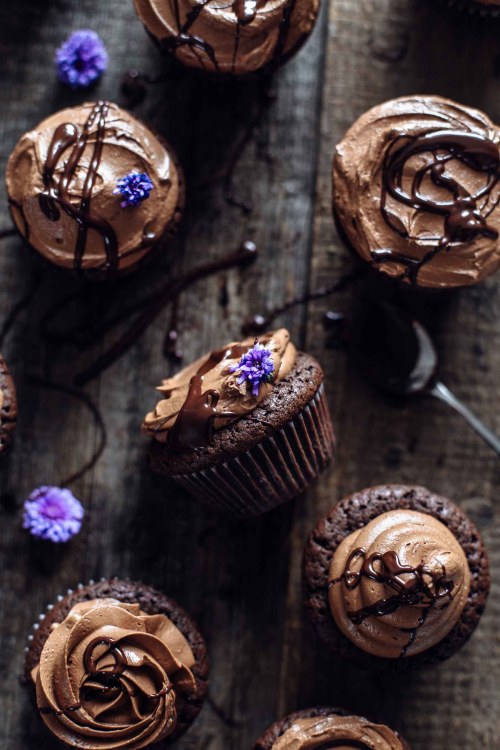 sweetoothgirl: Brownie Cupcakes Recipe