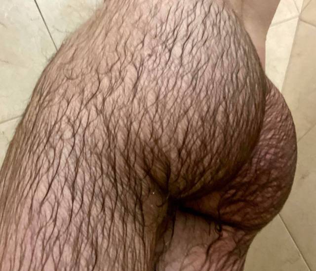 thehairyass: