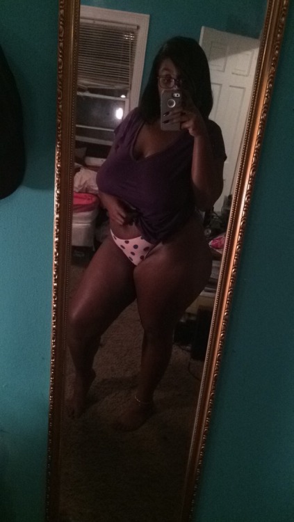 millidgeboi: fairyysquaadmother: Ion never got no damn clothes on. Happy BGAD to all my beautiful fat babes💕✨  Dff 