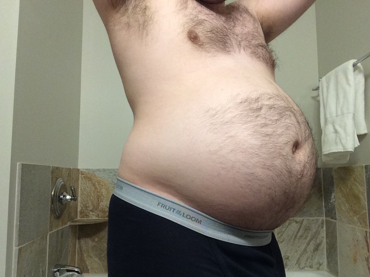 bigdrmr:  This makes me look kinda fat…