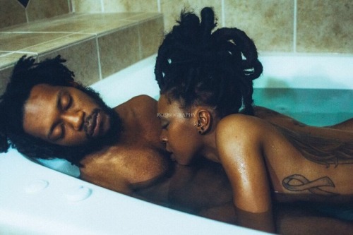 insecure-beautyy:kurvyky:daddysbadgalrayah:WISHFUL THINKING#oneday #baecation Please. This is all I 