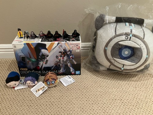 The Comic-Con Haul!!! (Except The Ace Attorney Beans, Those Came From My Friend When Her Sister Went