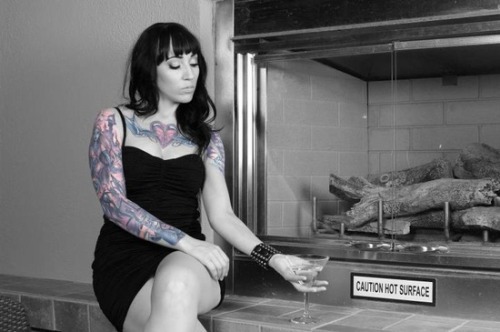 Women with tatoos
