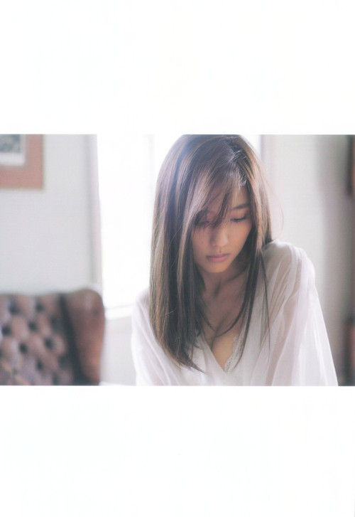 nisseboxx:   Erina Mano - Erina [20180306]  