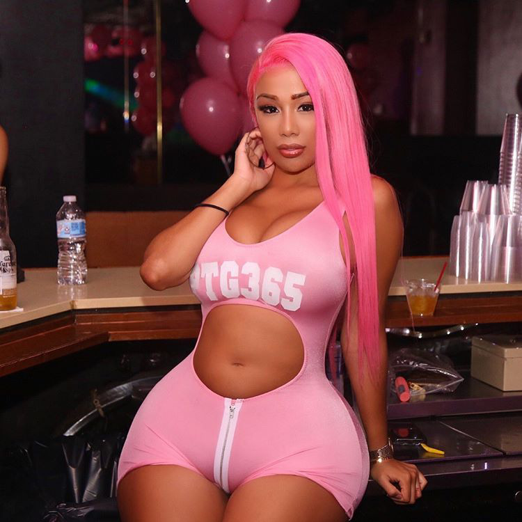 spaceagepimp5293:  All Pink everything