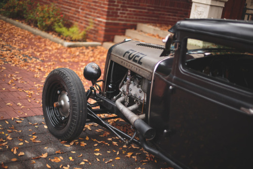 btwlphotography: Nothing like a classic back drop for a classic car // @craigmetros Stunning Model A